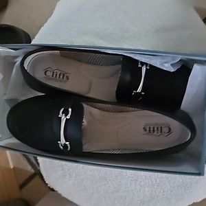 Cliffs White Mountain shoes